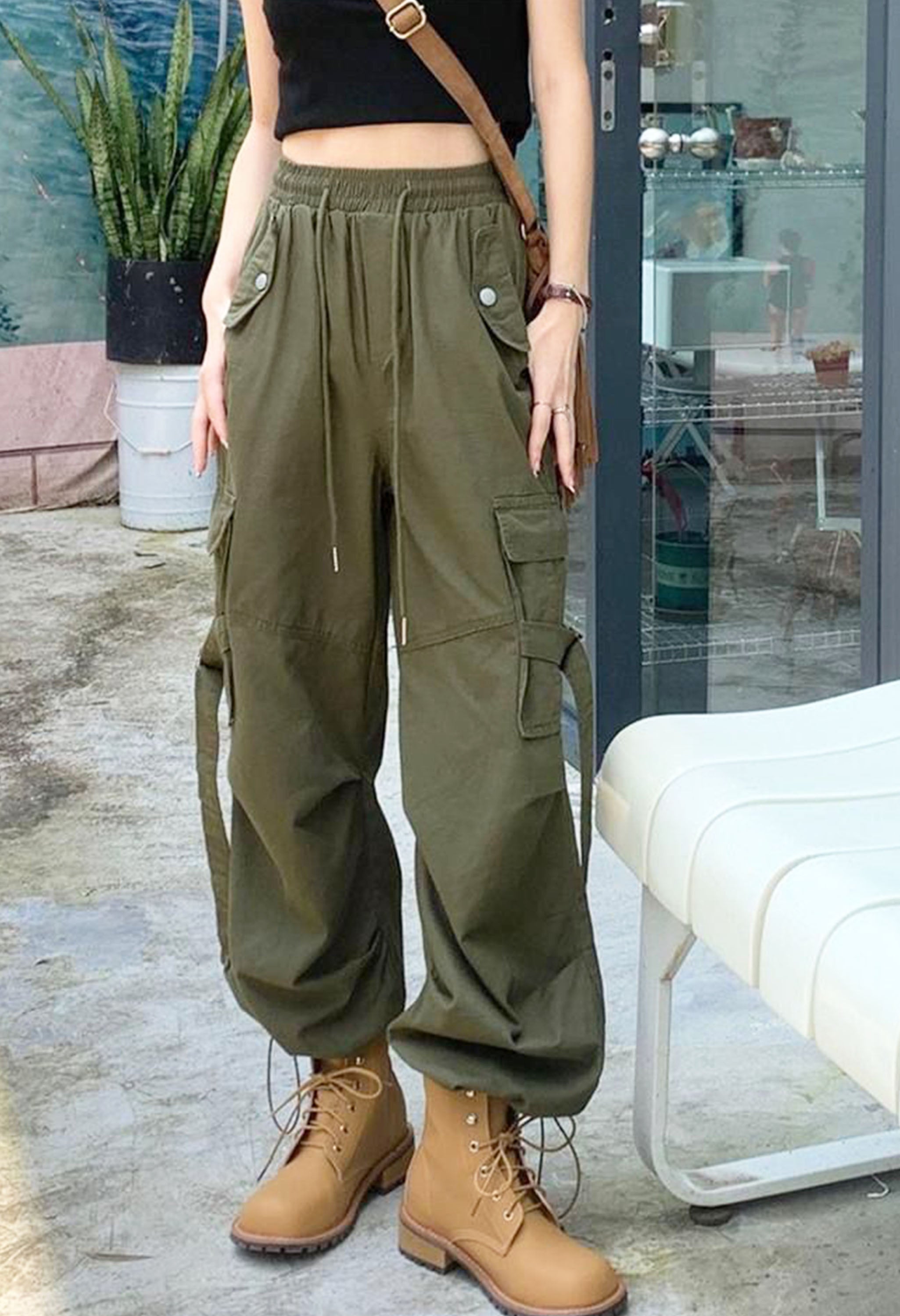 Pankh Cade Women Oversized Cargo Pant