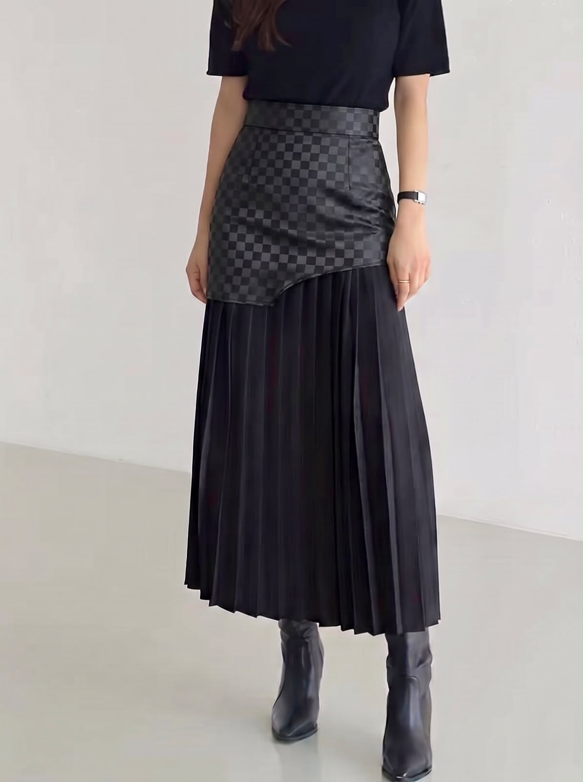 Pankh Ulyana Asymmetric Patchwork Leather Pleated Skirt