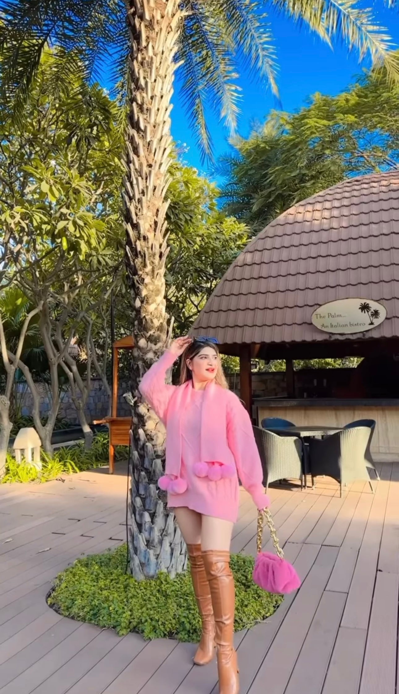 Rizvi Woolen Long Sweater With Muffler