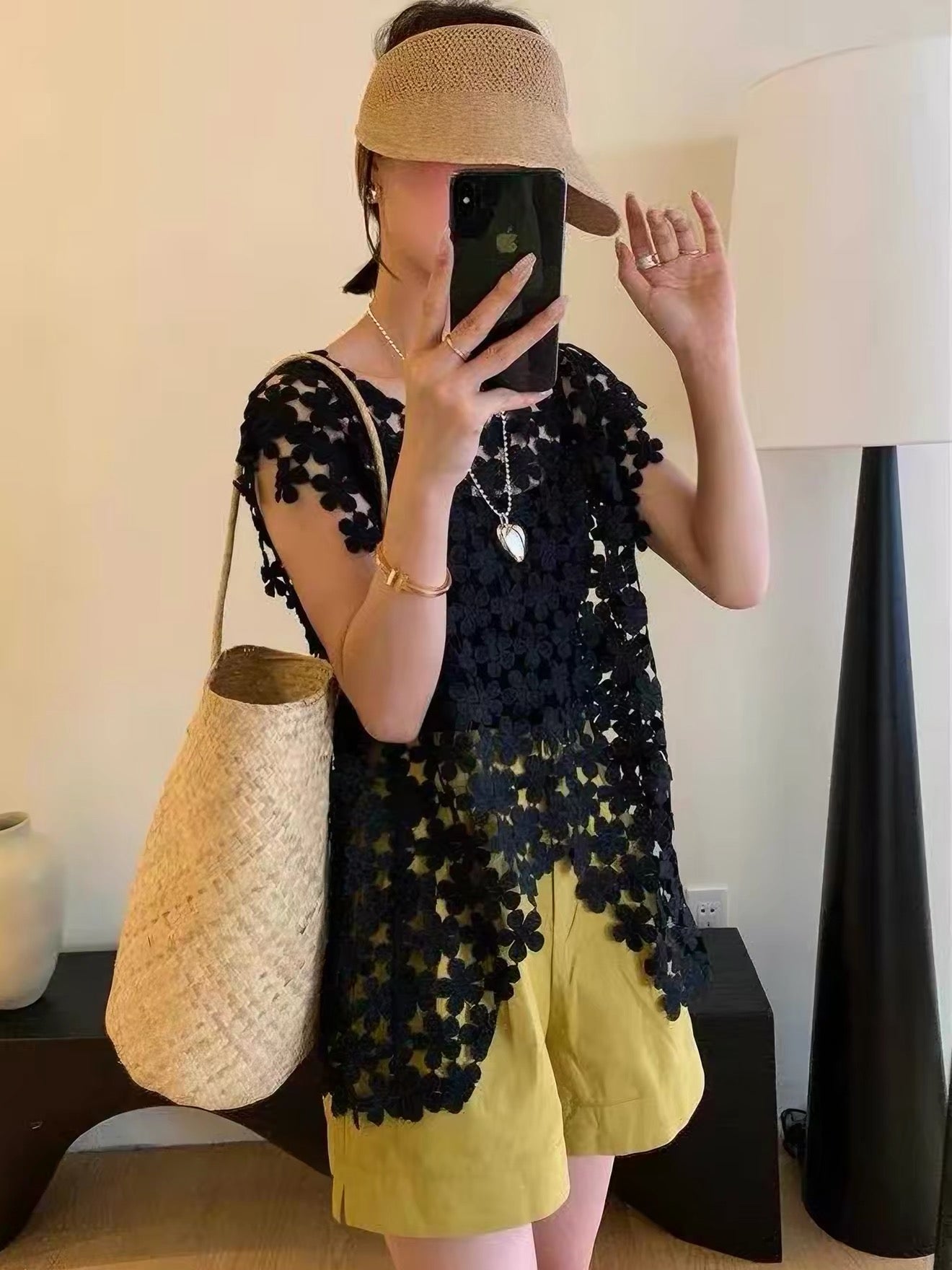 Pankh Goza Flower Hollow Cutout Pattern Lace Crochet Top