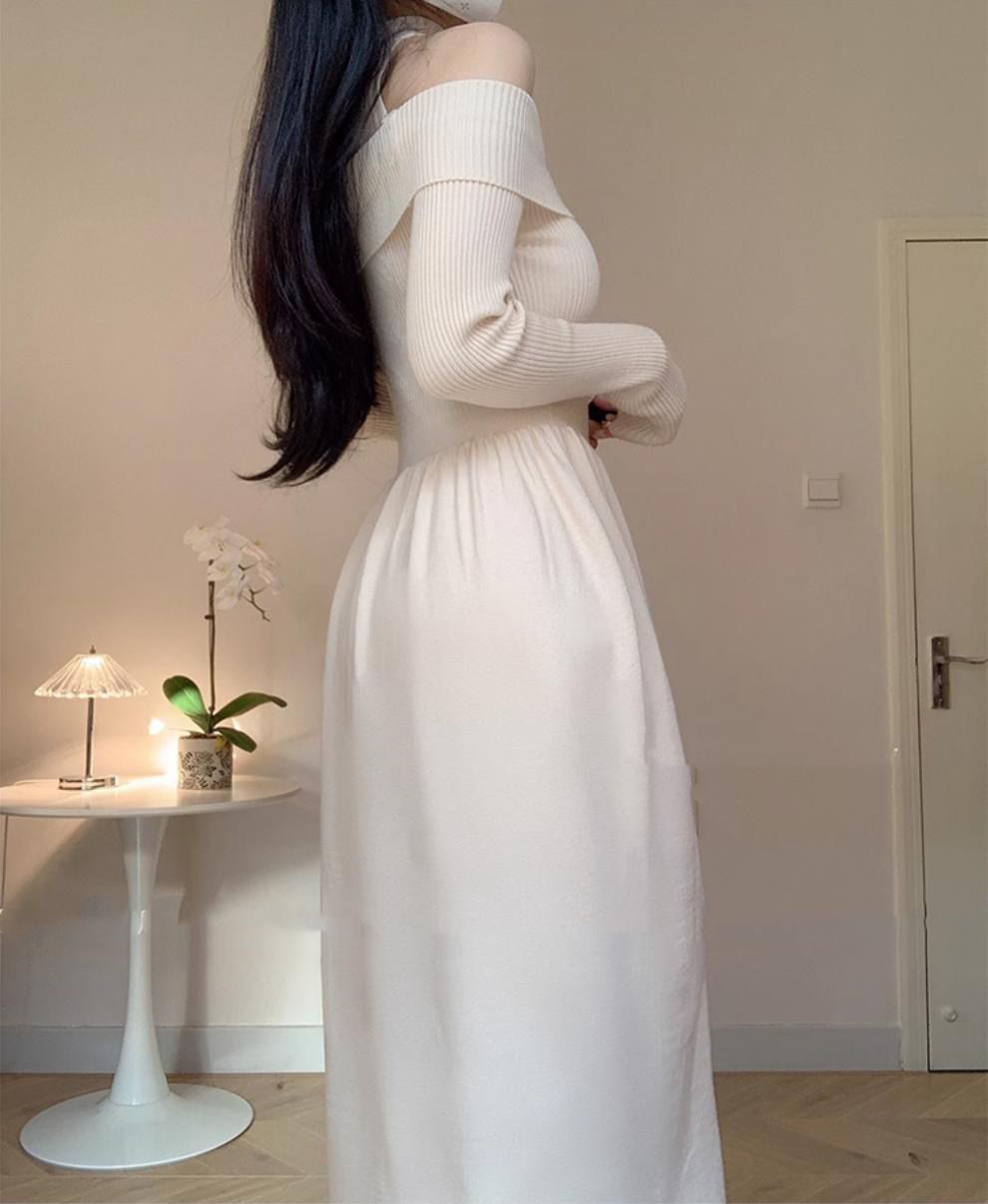 Pankh Rossey Off-Shoulder Wollen Long Dress