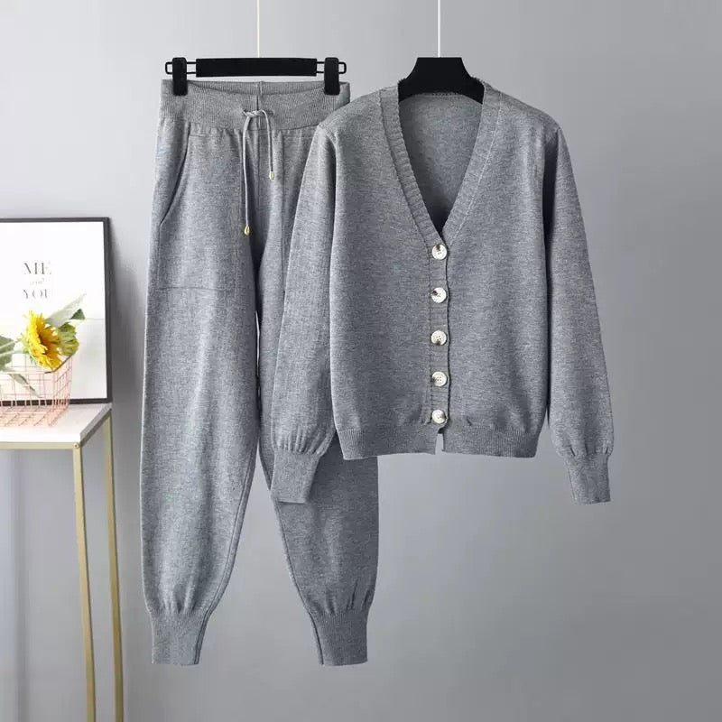 Pankh Taazo Piece Knitted Open Cardigan Style Coord Set