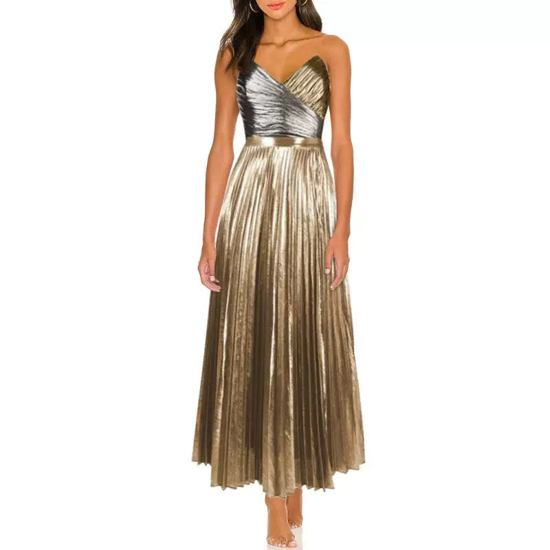 Pankh Dazzle Metallic Monikini & Skirt Set