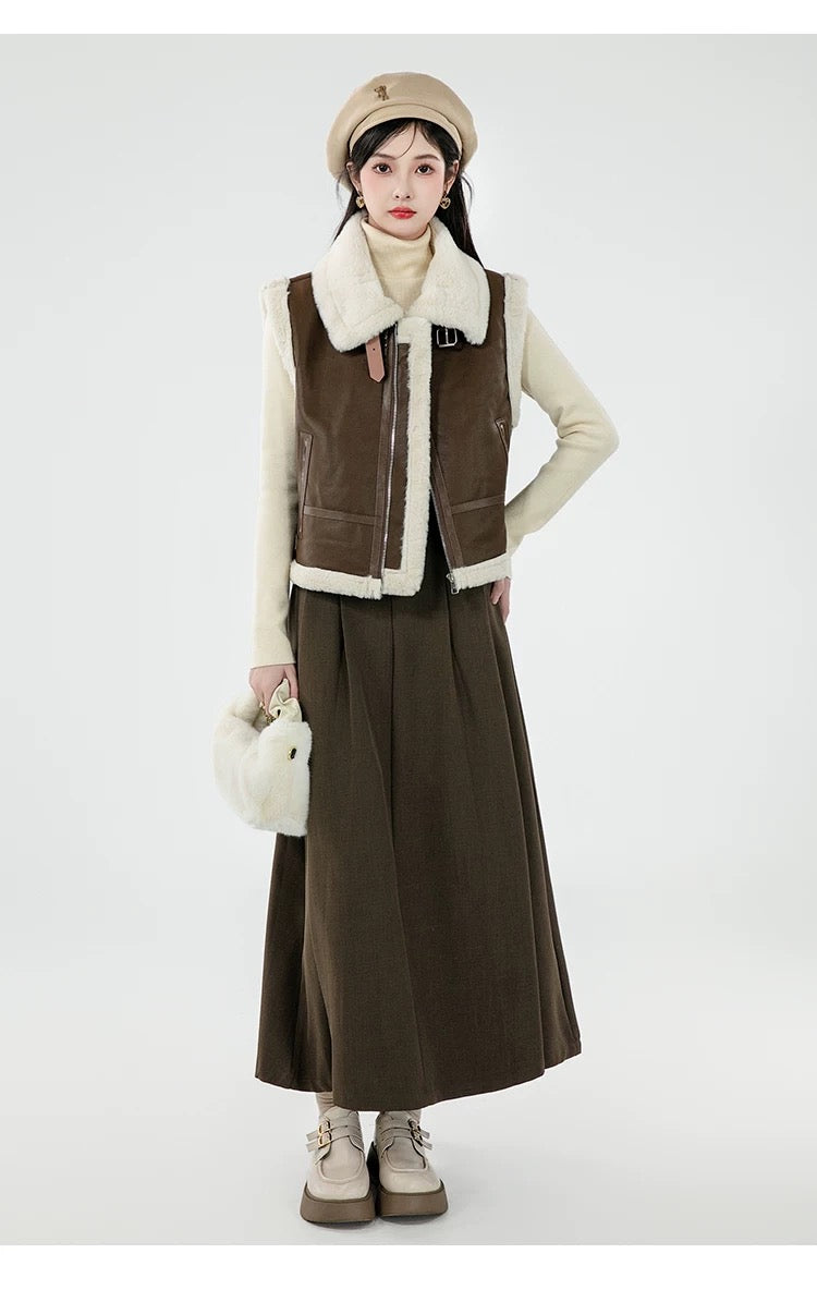 Pankh Kren Leather And Teddy Fur Sleeveless Jacket