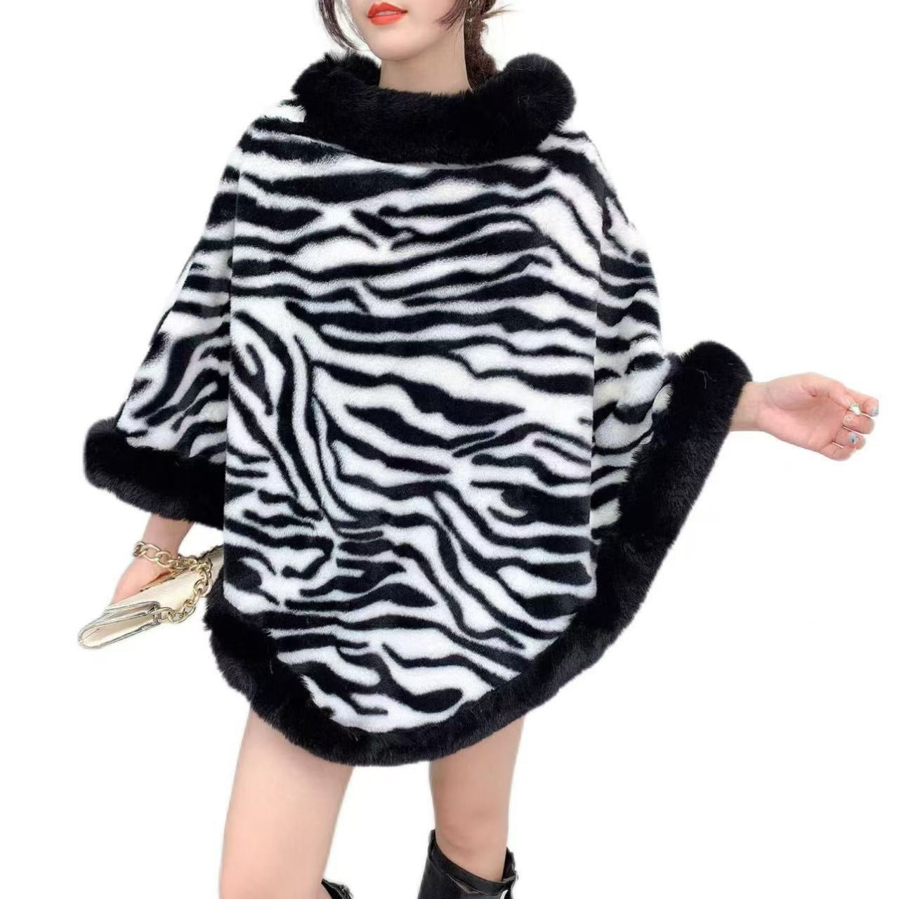 Pankh Geeza Woolen Cape Shawl