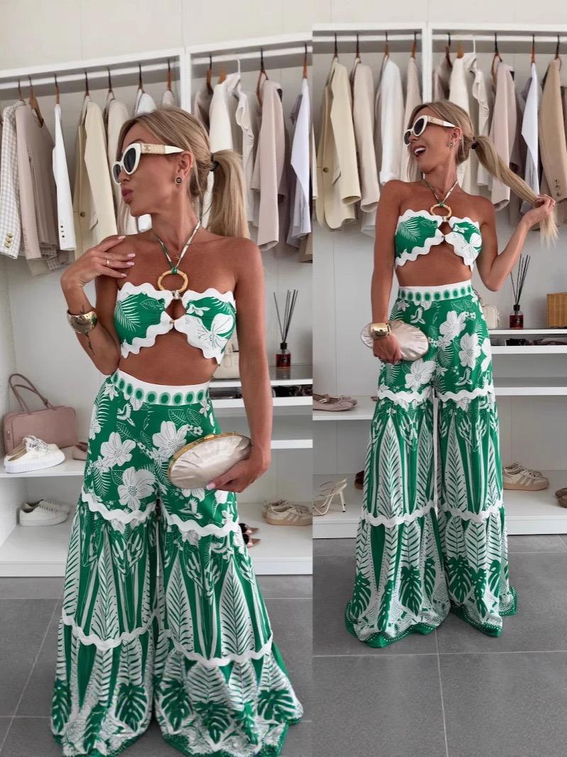Pankh Sally Ric Rac Trims Floral Print Halter Neck Crop Top And Pant Set