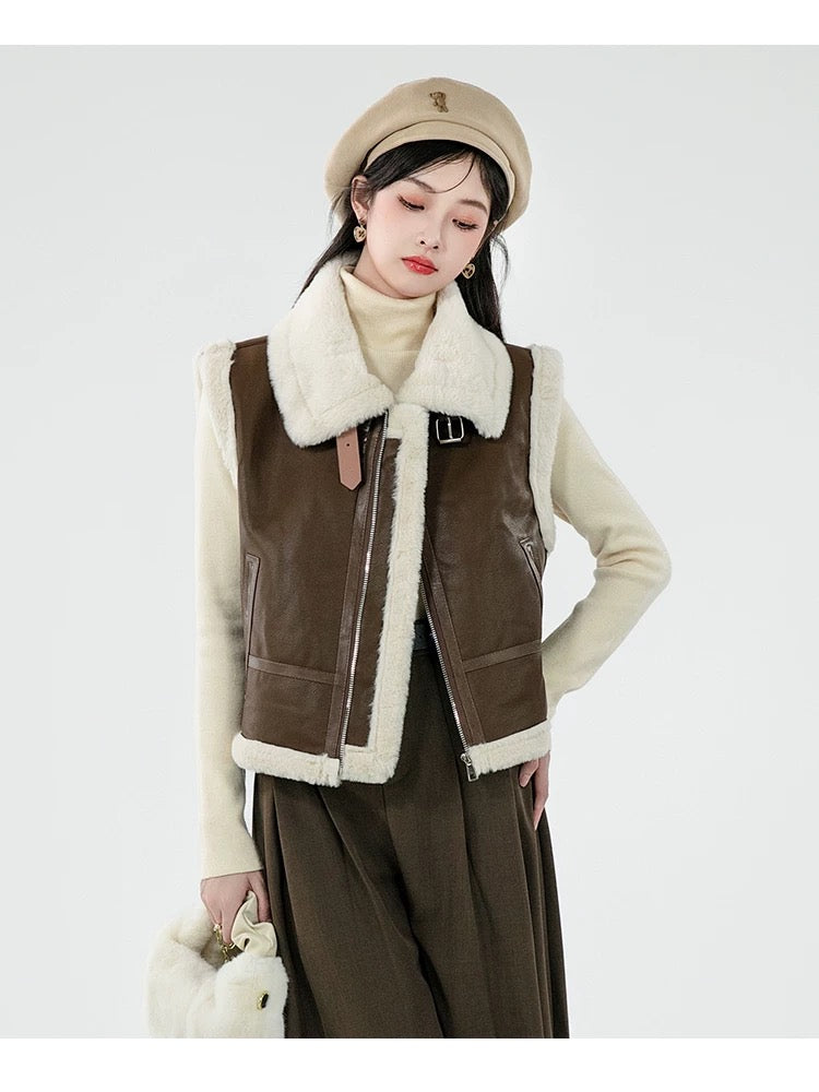 Pankh Kren Leather And Teddy Fur Sleeveless Jacket