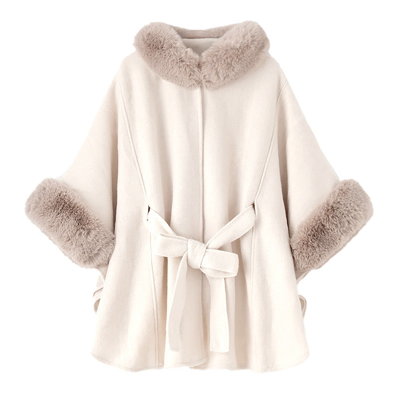 LOSSY WOOLEN CAPE COAT WITH FUR COLLAR AND SLEEVE