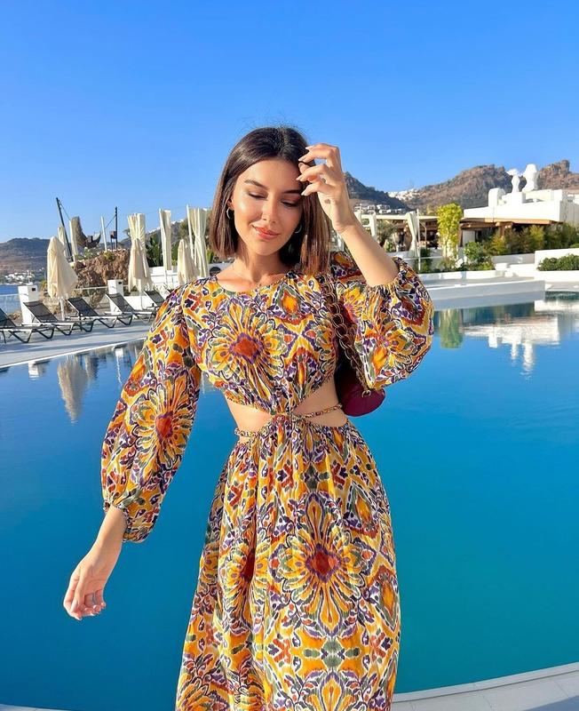 Pankh Bretha Backless Hollow Out Floral Beach Dress