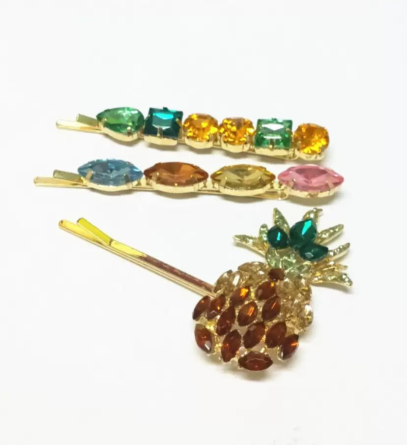 Pineapple studded Hair clip Set