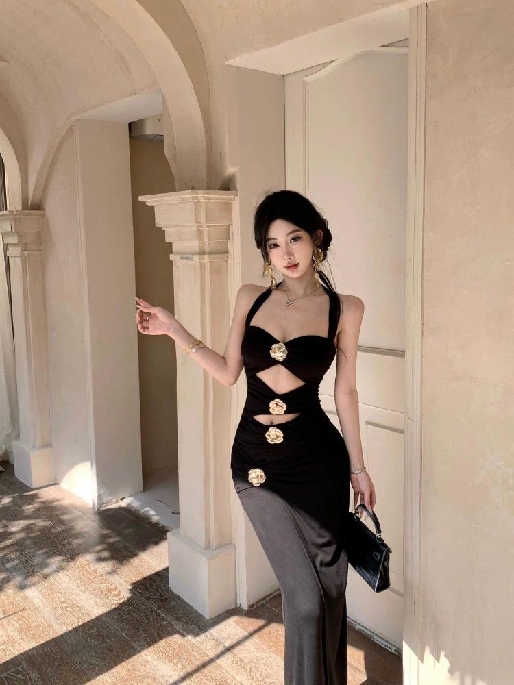 Pankh Fiora Front Cut Long Bodycone Party Dress