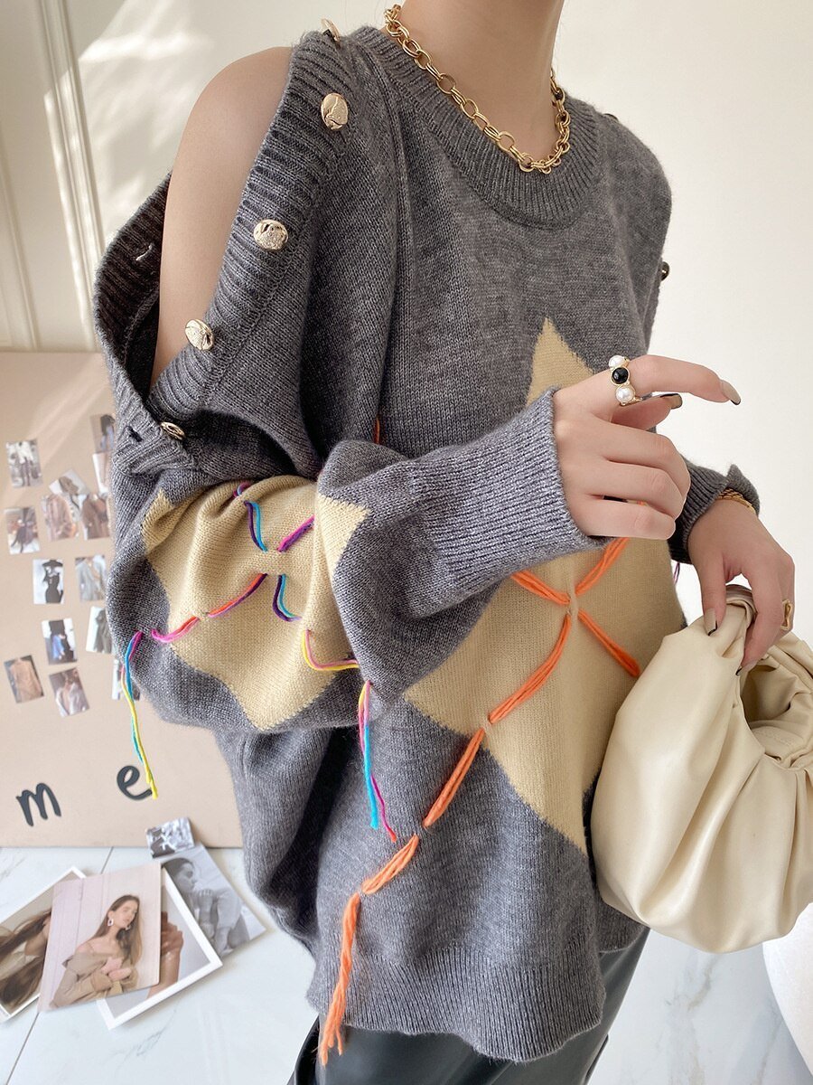 ROBIN OVERSIZED GEOMETRIC SWEATER